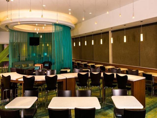 Springhill Suites By Marriott New York Laguardia Airport Exterior photo